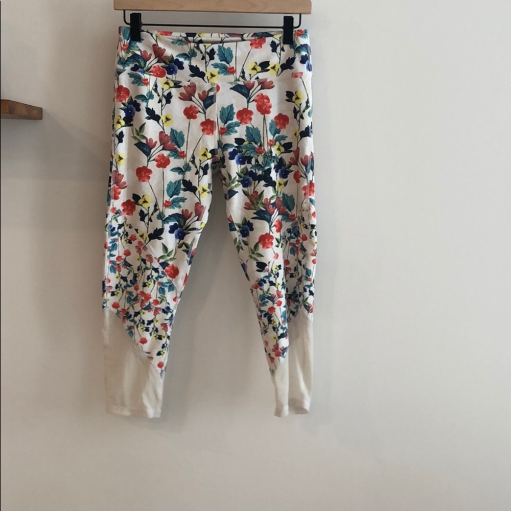 Fabletics powerhold leggings!!